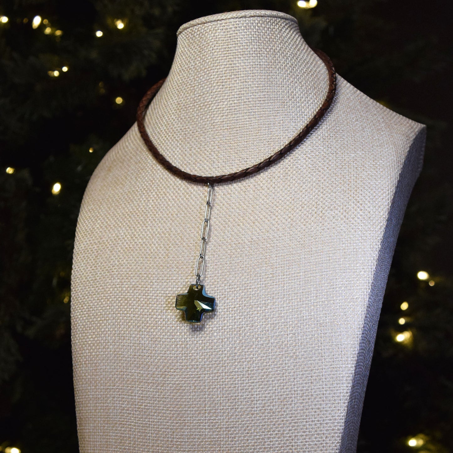 Saint Mini Lariat - Mantis