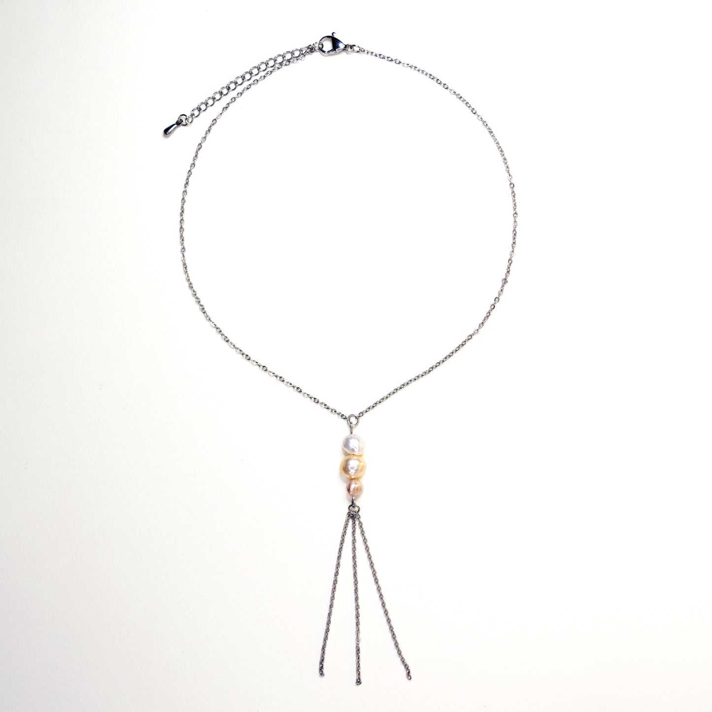 Sugar Pearl Lariat